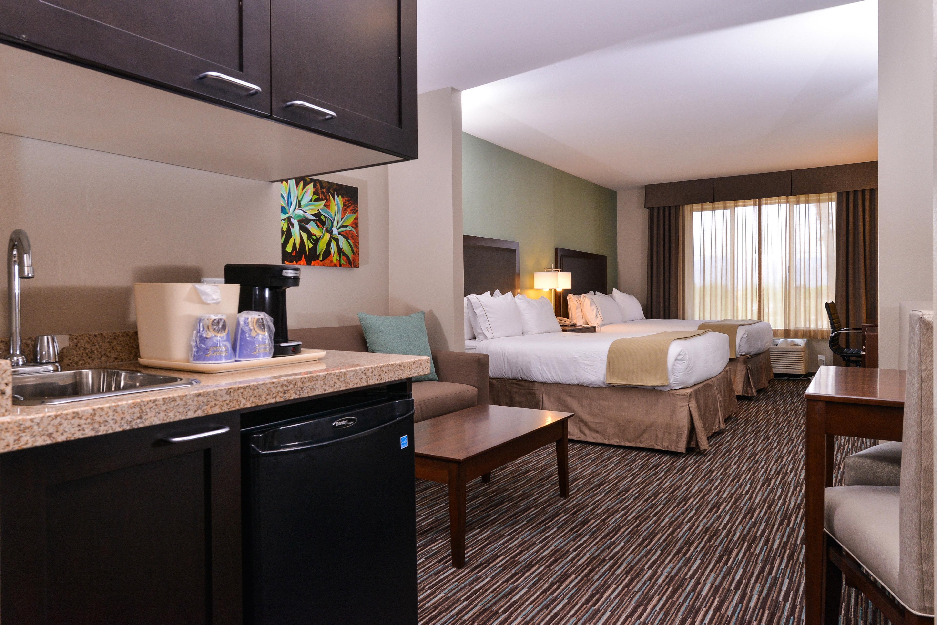 Express & - Coachella Valley By Ihg Hotel Indio
